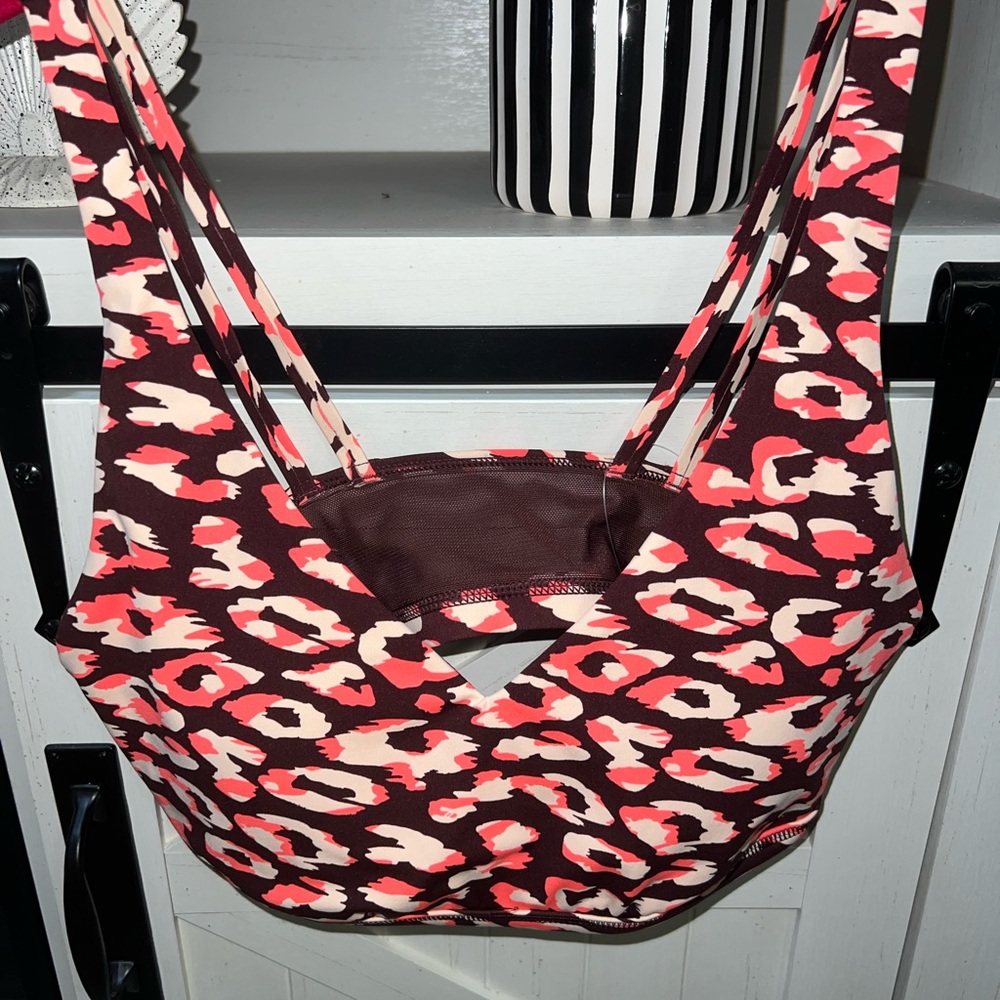 Aerie sports bra size Medium.